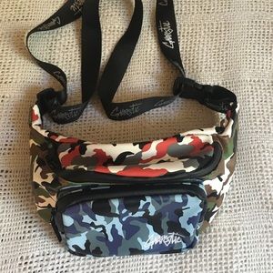 Exclusive Gnarcotic Tri-Camo Bodybag